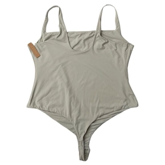 Skims Fits Everybody Square Neck Sleeveless Bodysuit Size 4X Talc BS-SCN-0294 - Picture 2 of 7